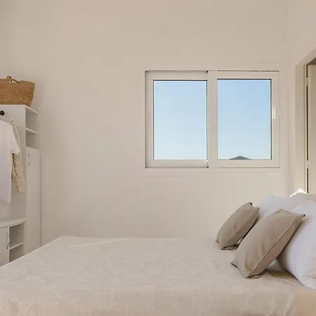 Laura - Serene Escape With A Private Pool ヴィラ *