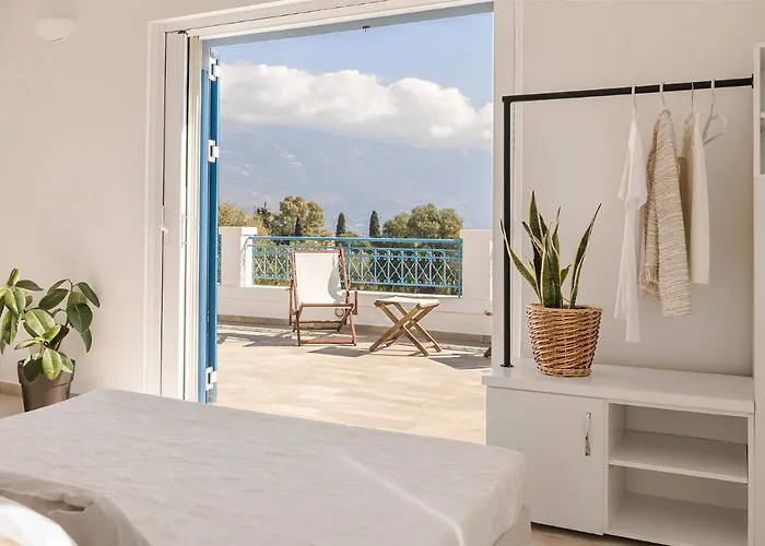Vila Laura - Serene Escape With A Private Pool Spartia (Kefalonia)