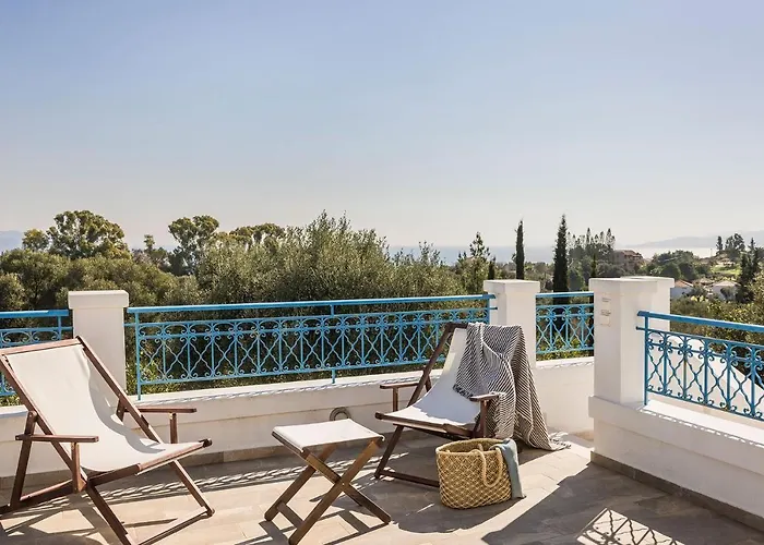 Вилла Laura - Serene Escape With A Private Pool Спартия